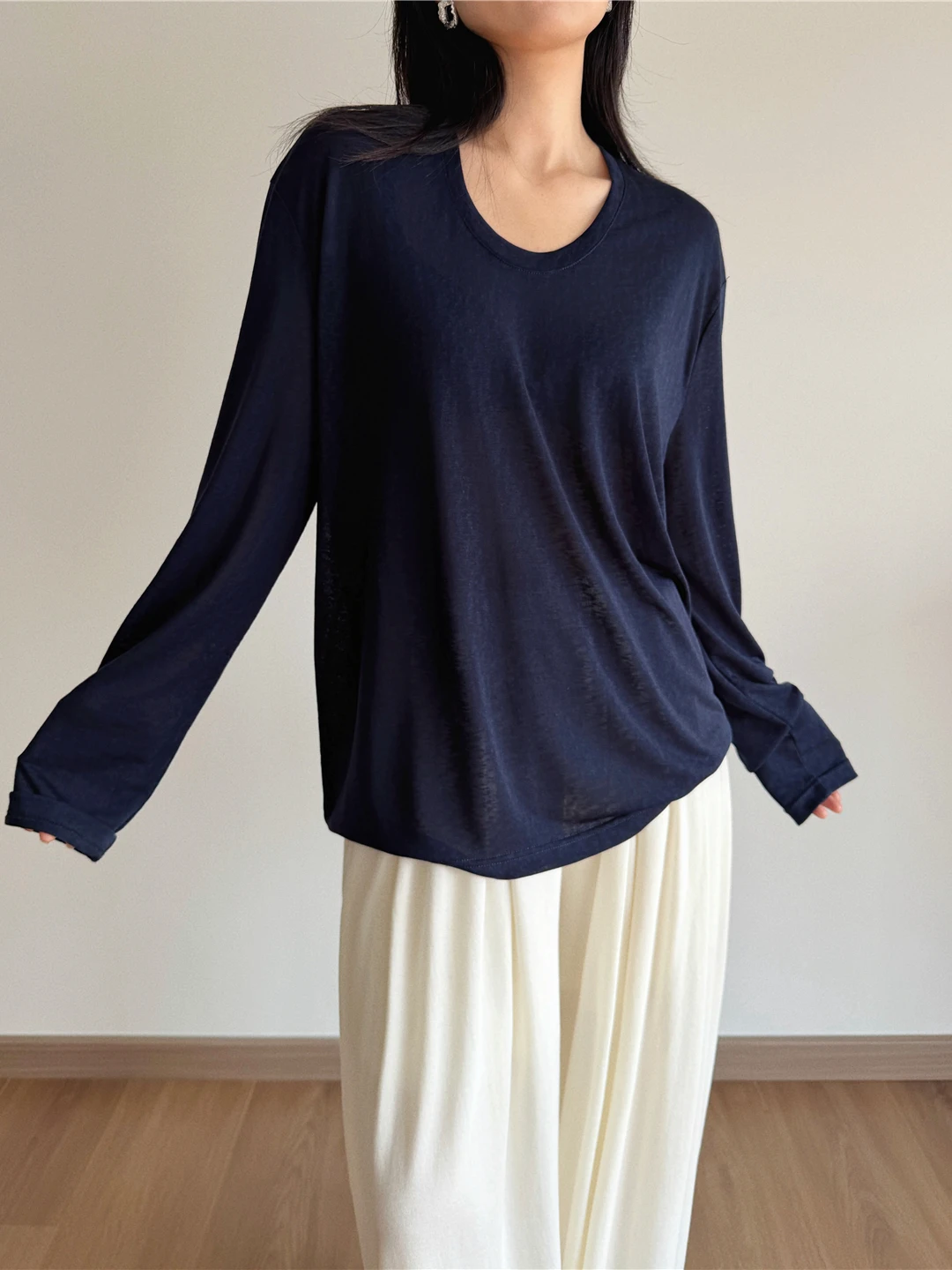 

AfuShop26 Spring Summer Loose Fit Long Sleeve T-Shirt Sun Protection Clothing Snowflake Sensation U-Neck Lazy Relaxing Style