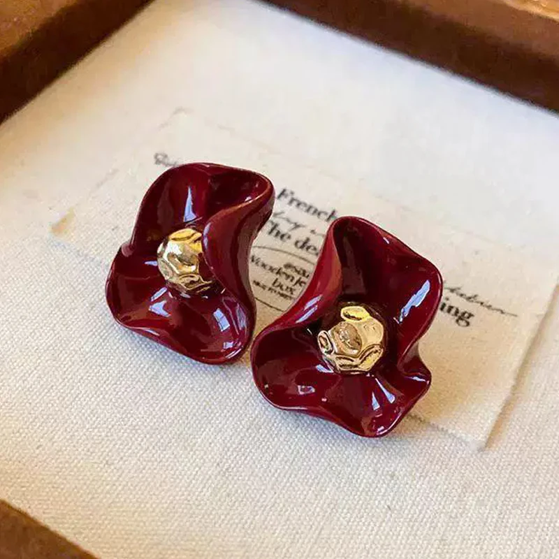 Wine Red Flower Stud Earrings for Women Silver Color Wrinkled Petals Floral Earrings Party Elegant Temperament Party Jewelry
