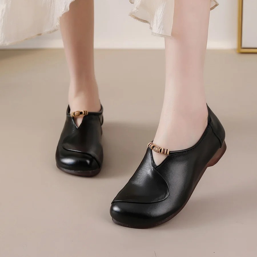 Exquisite Moccasins Women Real Leather Bead Ballet Flats Walk Friendly V Notch Neckline Grandma Loafers Casual Daily Walk Shoes