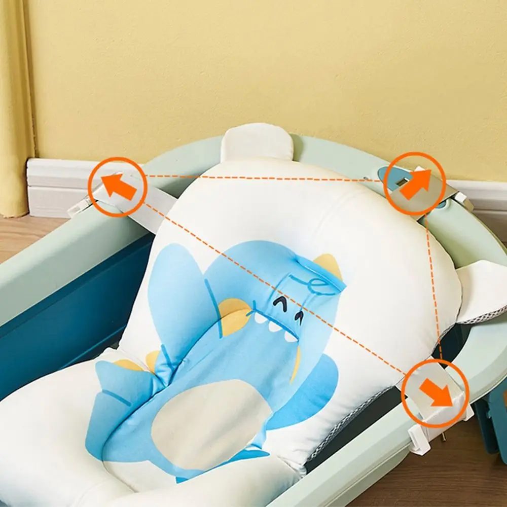 Cuscino da bagno antiscivolo per bambini prodotto per la cura del bambino carino tappetino per vasca da bagno per bambini dinosauro sedile da bagno per neonato in plastica forniture per la doccia del bambino