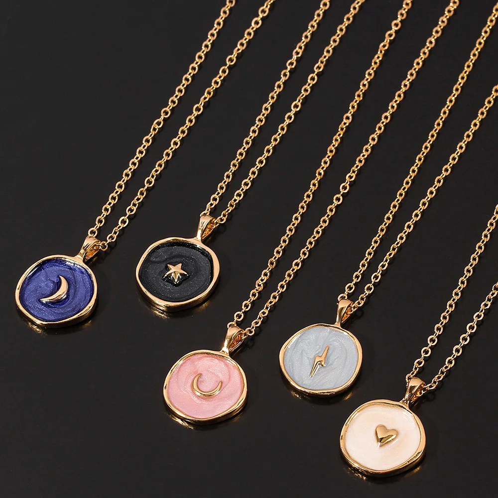Collares minimalistas esmaltados con forma de luna y estrella para mujeres y niñas, colgante esmaltado con forma de corazón y relámpago, cadena para clavícula, joyería diaria para fiesta