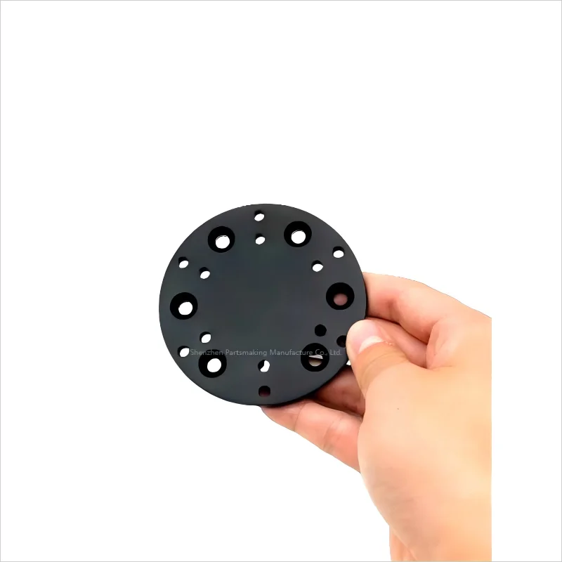 カスタム黒アルマイト処理されたアルミニウム CNC 部品