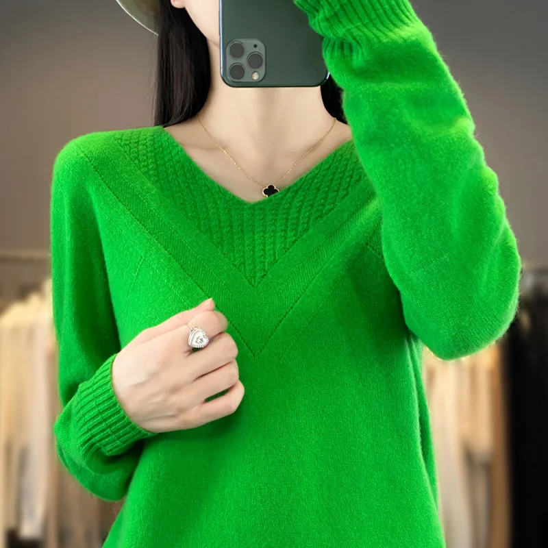 Line Of Clothing 100% Pure Wool Sweater Women\'s V-neck Hollowed-out Hook Long Sleeve Sweater Loose Wool Sweater Style Base Top