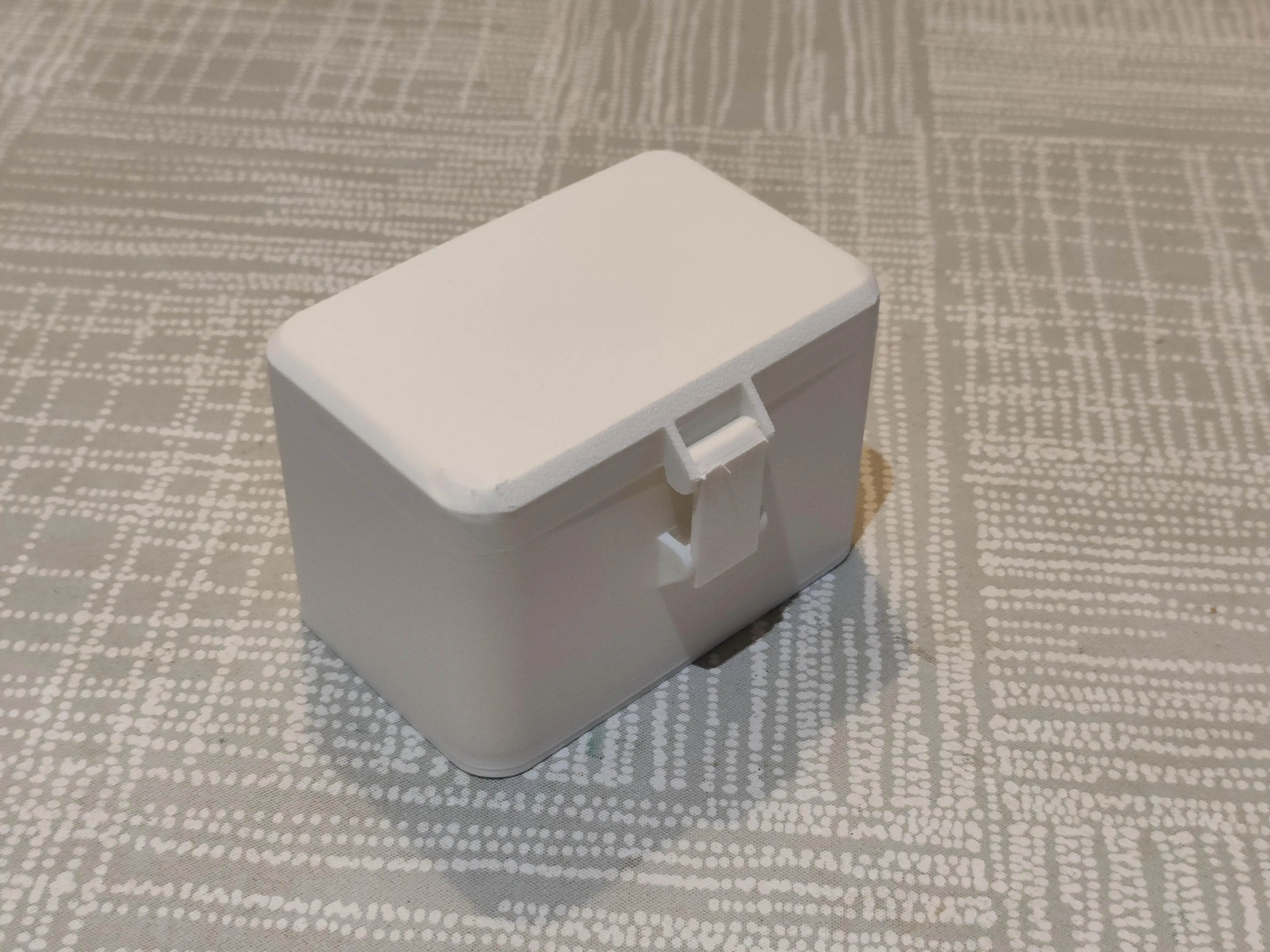 

Storage boxes with lids offer neat organization, say goodbye to clutter.