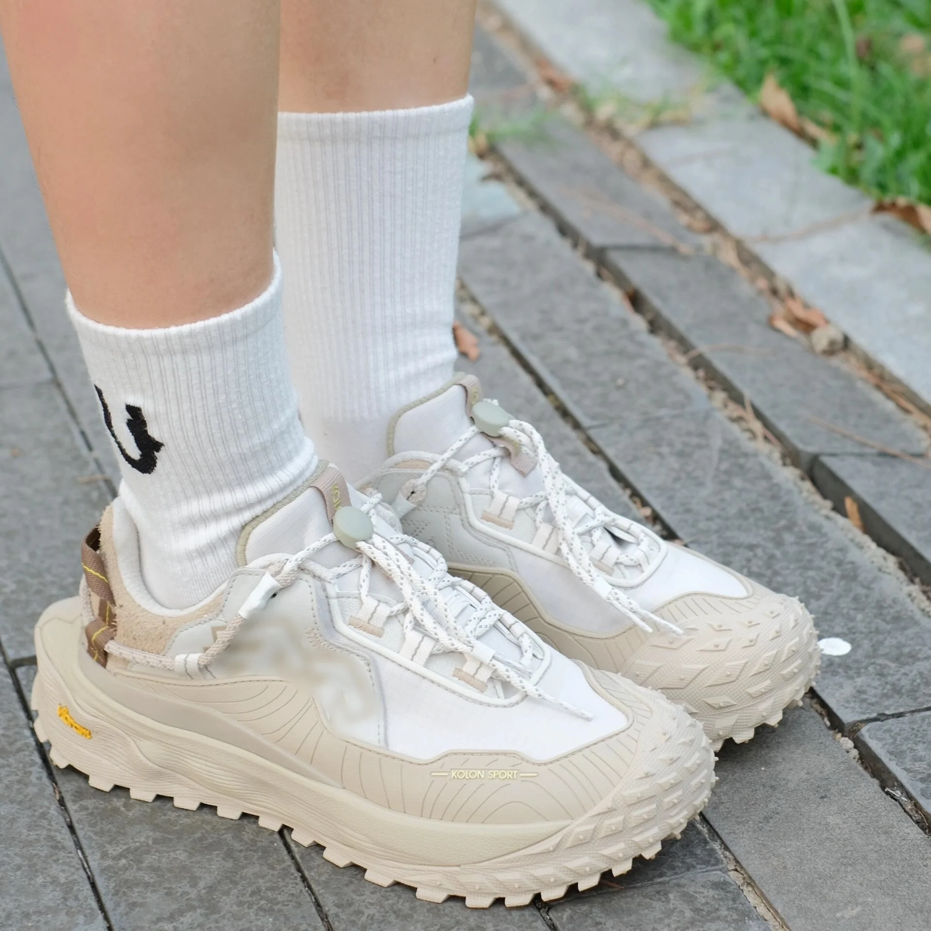 

Men's Running Shoes Comfortable and versatile unisex trail running shoes Hiking boots Walking and leisure sports shoes