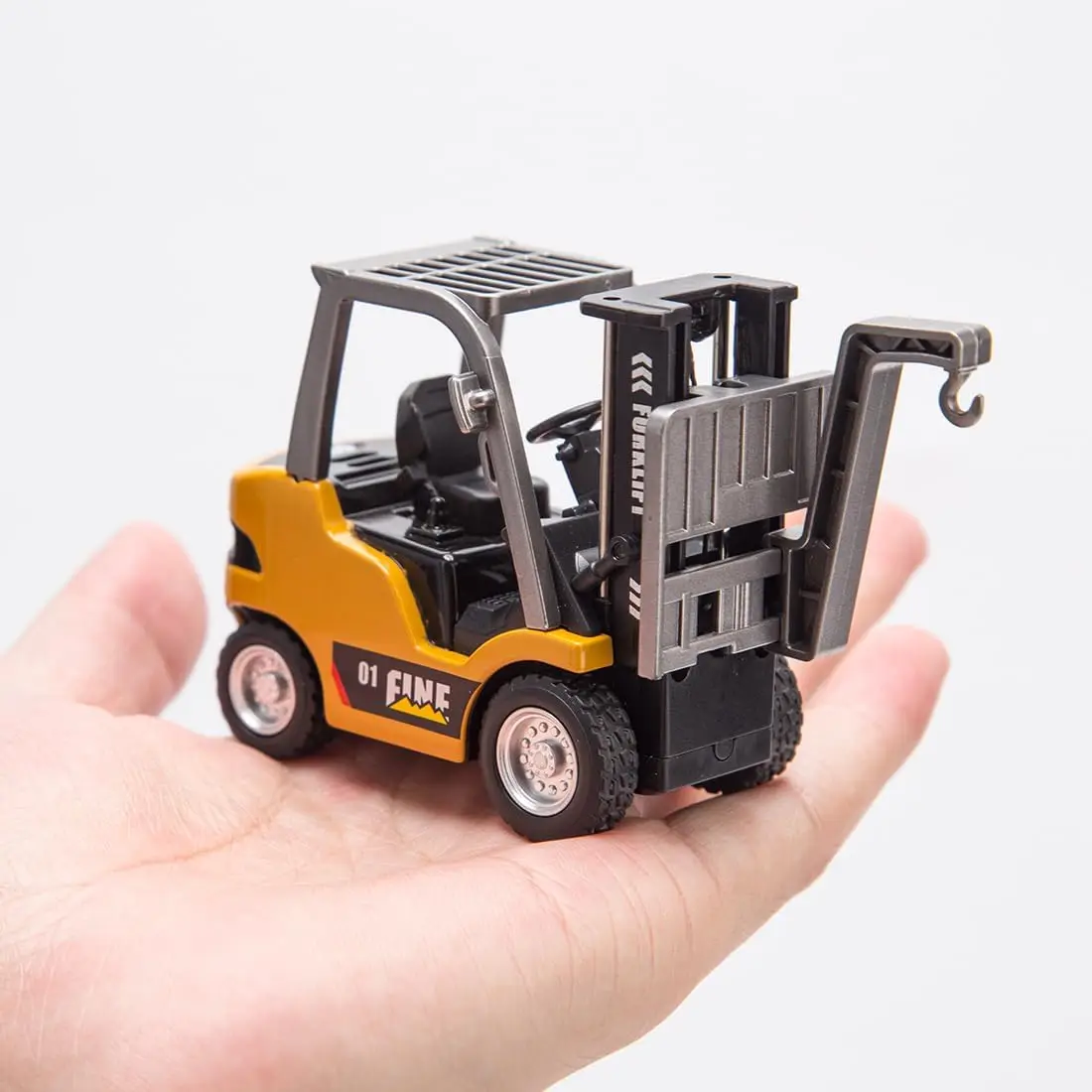 1/64 RC Gabelstapler mit Anhänger, Maßstabsgetreues Mini-RC-Auto mit Flachbett-LKW & Kran, Spielzeug mit Sound und Licht, Tischmodell-Fahrzeuge