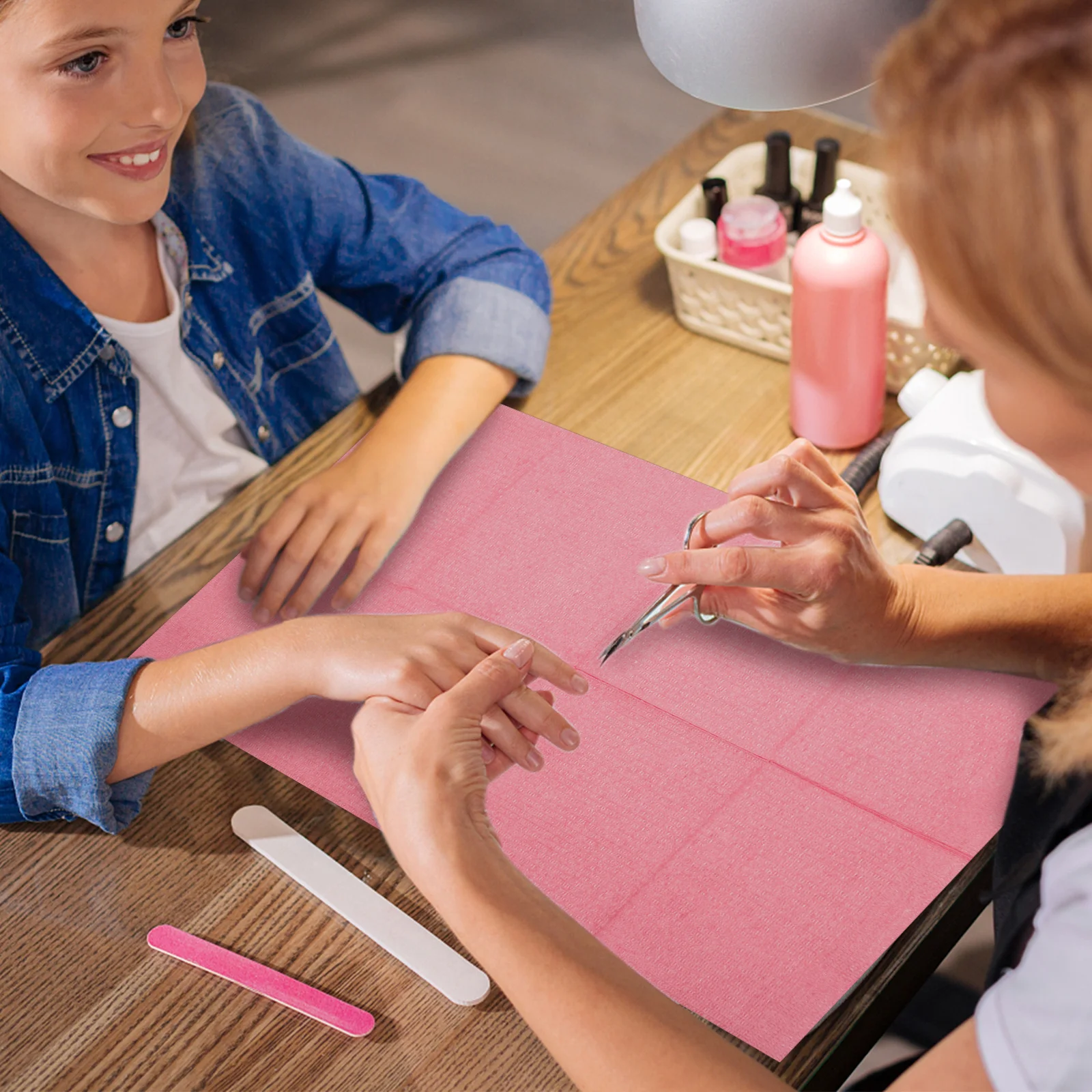 

20Pcs Disposable Tattoo Clean Pads Water Resistant Oil-Proof Composite Film Nail Towels Mat Pink Tattoo Table Covers