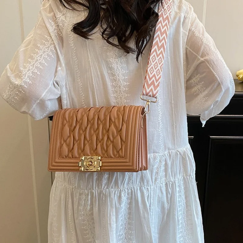 

Изысканная женская кожаная сумка со съемным ремнем, трансформируемый клатч через плечо