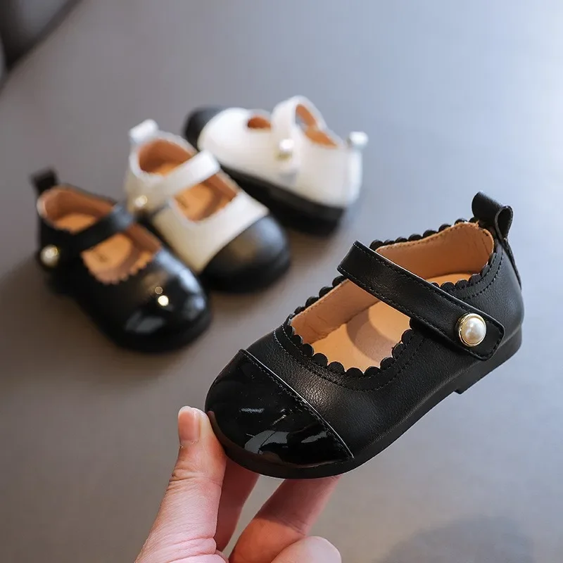 

Классическая модная обувь принцессы для девочек, новая лоскутная повседневная обувь для малышей, весенне-осенняя детская универсальная детская прогулочная обувь на плоской подошве