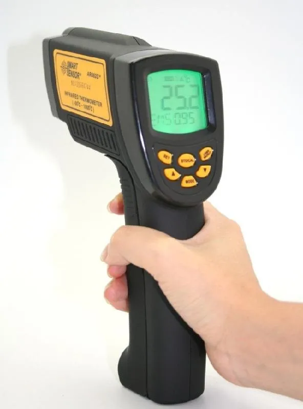 

Digital IR Laser Temperature Gun non contact Infrared Thermometer Pyrometer Aquarium -50 ~ 1000C industrial AR862D+