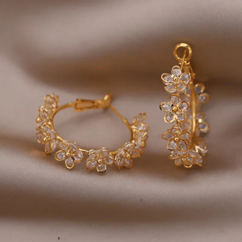 2024 French new design fashion jewelry 16K gold plated luxury zircon flower round earrings elegant women\'s party accessories