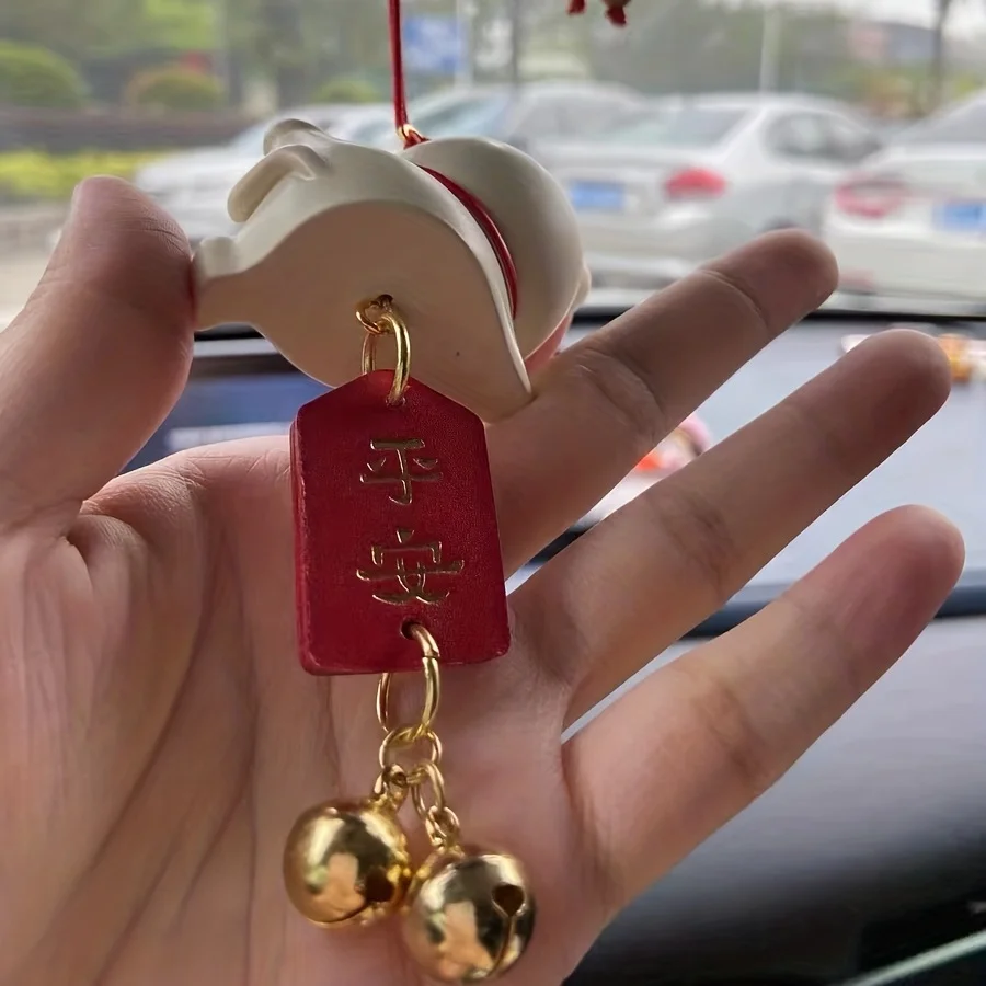 Resin Good Luck Creative Lucky Cat Car Charm - Rearview Mirror Pendant Auto Interior Accessory & Gift