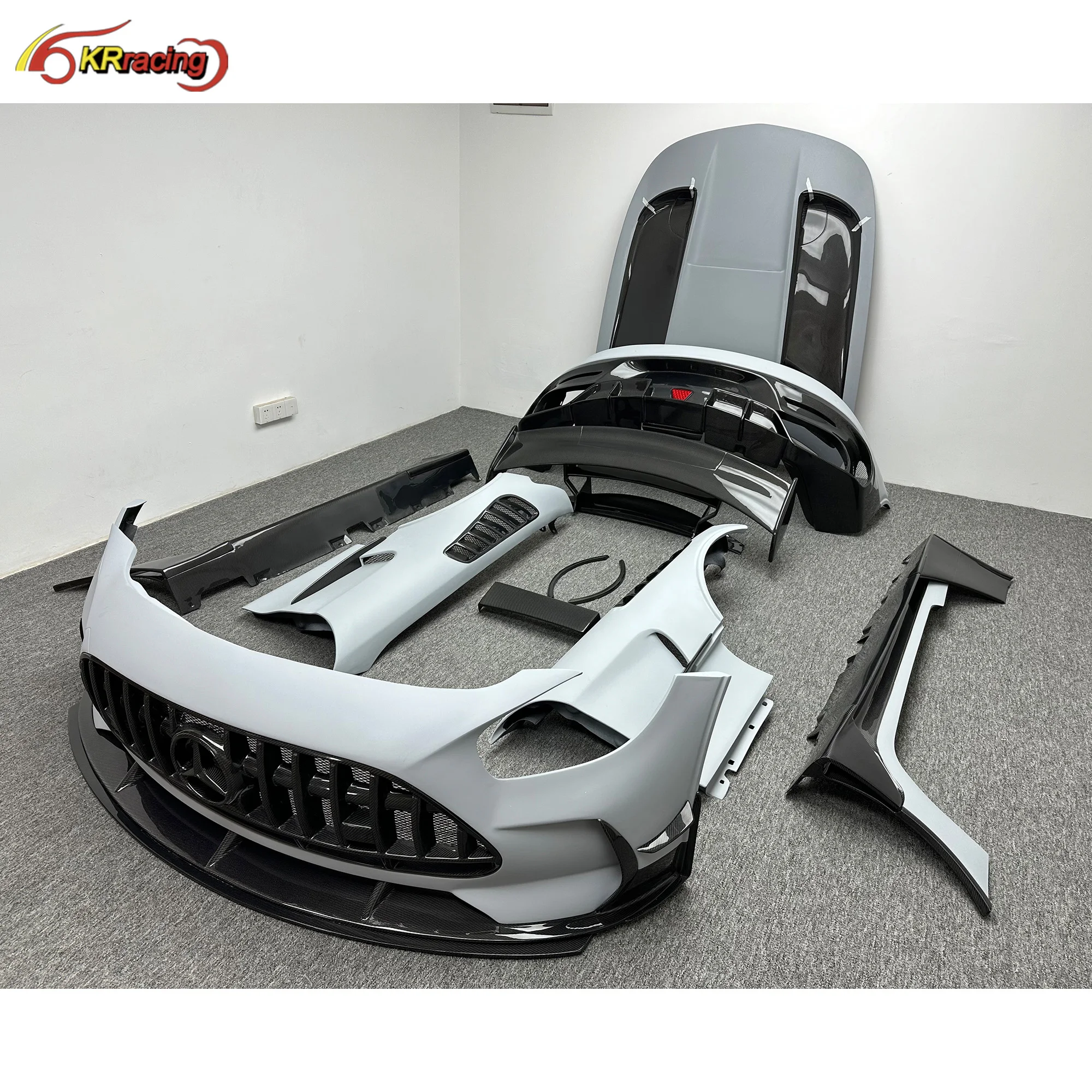 Upgrade Black Series Style Half Carbon Fiber Body Kit mit Stoßstange, Motorhaube, Spoiler für Mercedes Benz AMG GT GTC GTS 2015-