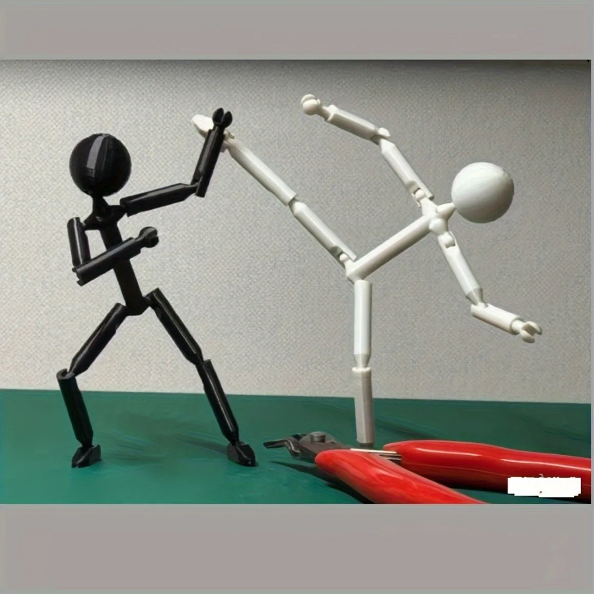 3D Printed Articulated Sketch Mannequin Poseable Art Figure for Comic Drawing Desktop Decoration