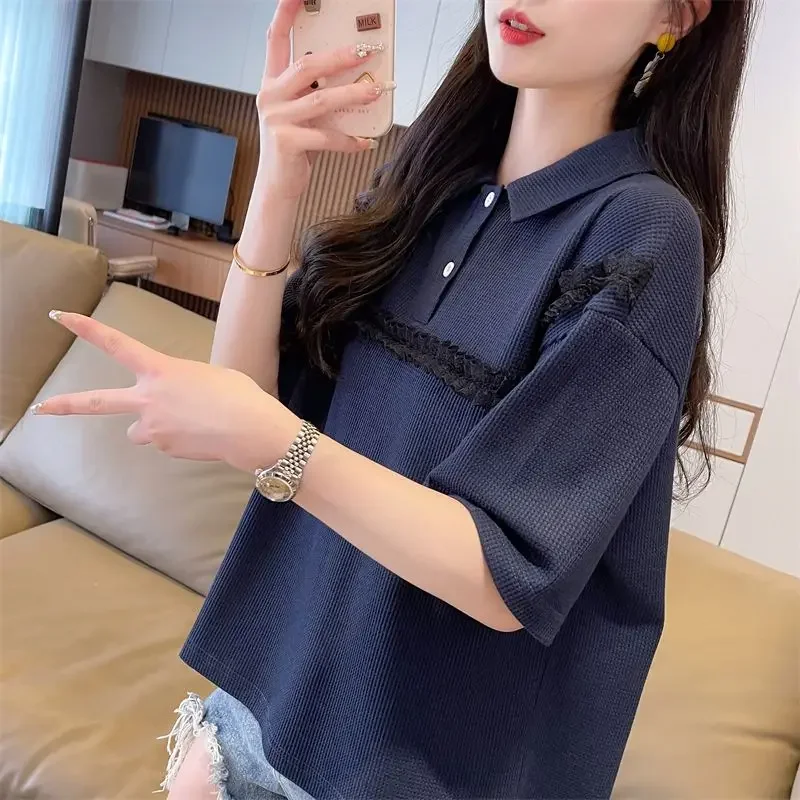 التلبيب زر تي شيرت الصيف الزي قصيرة الأكمام المرأة القمصان عالية الجودة ملابس كاجوال موضة عادي فضفاض كوع تي أنثى