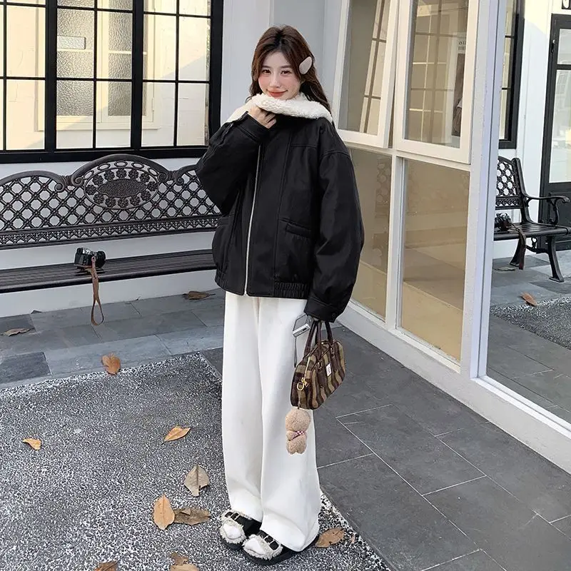 High End Women Lamb Wool PU Leather Jacket Autumn Winter Thicken Warm Fur Jacket Female Soft Furry Overcoat Loose Zipper Coat