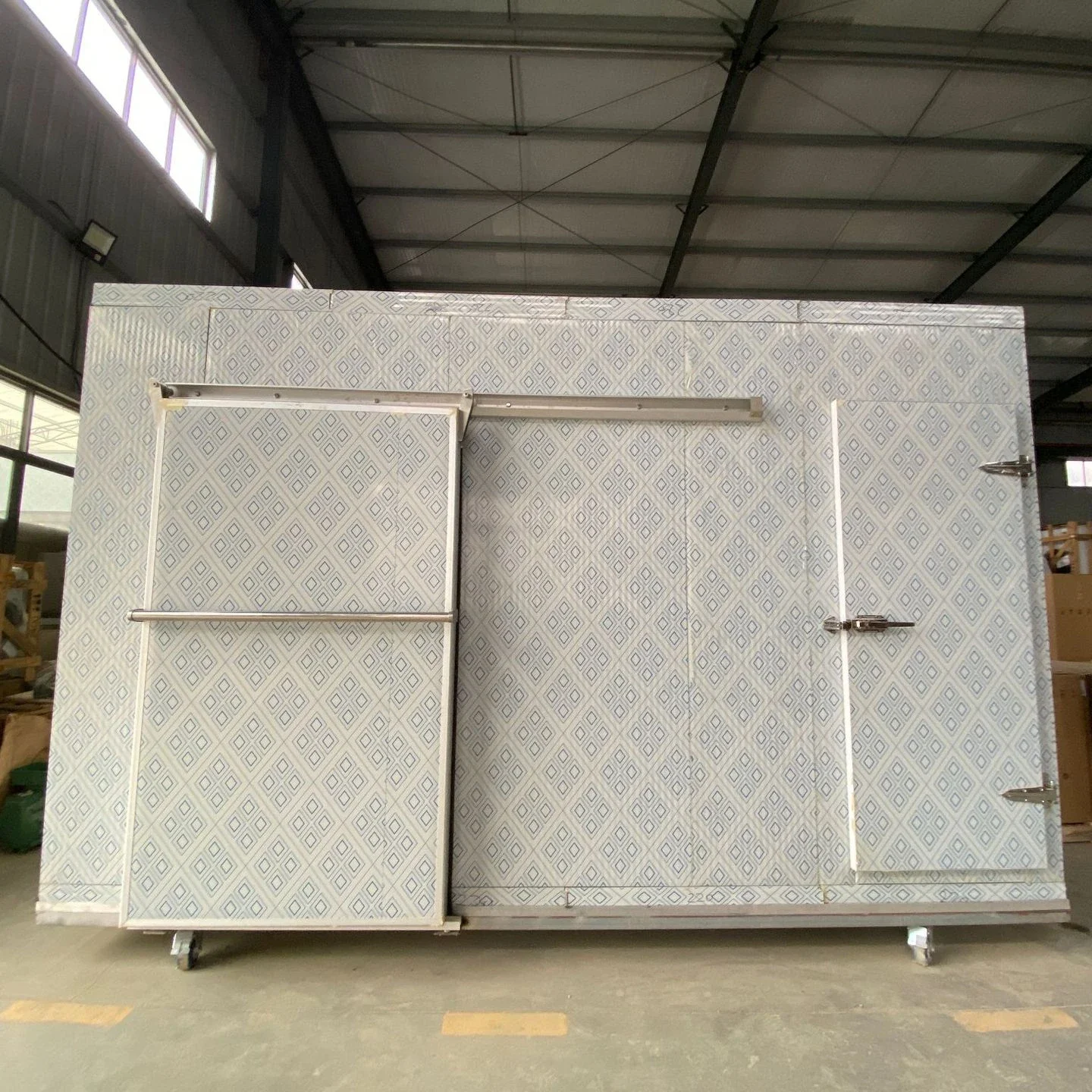 Coldroom Cold Storage Refrigeration Equipment Is Used To Preserve Food, Customised Specification
