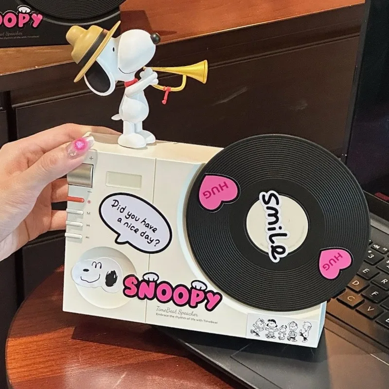 MINISO Kawaii Snoopy Clock Vinyl Record Bluetooth Speaker Cartoon Home Retro Wireless High-quality Children's Holiday Gift