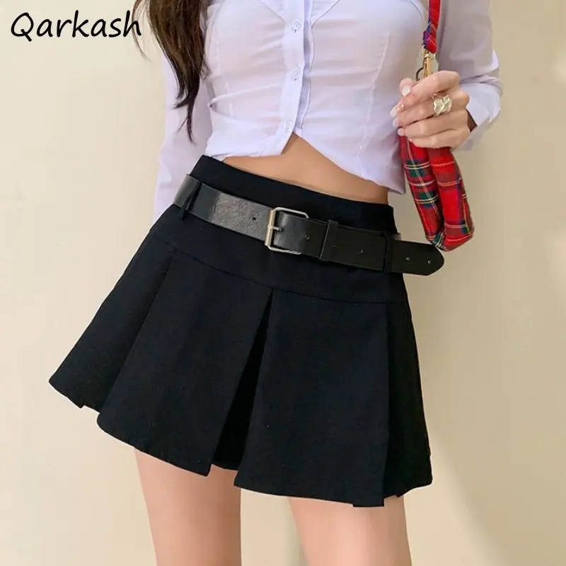 

Pleated Mini Skirts Women Baggy American Preppy Streetwear Minimalist Personal High Waisted Trendy Hotsweet Designer Vintage Ins