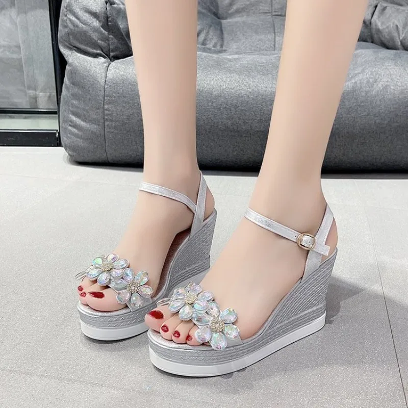 

Ladies Summer Sandals Platform Sandals Open Toe Wedge Platform Sandals 2026 Fashion Shoes Flower Rhinestone Sandals