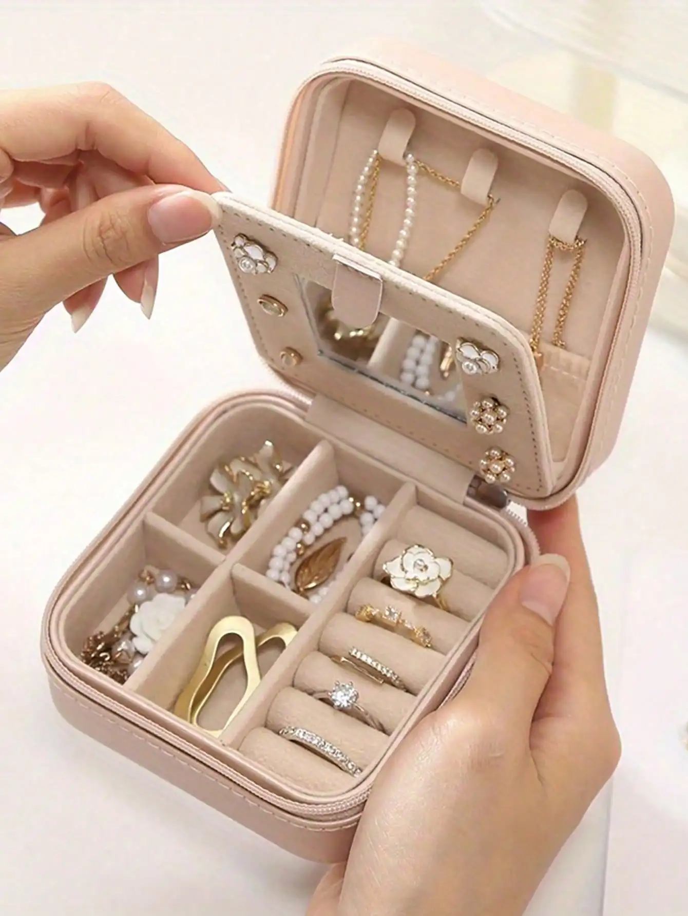 

Jewelry Box, Jewelry Organizer Box, Multi-Function Jewelry Display Box, Gift For Women, Christmas Gift,Pouch,Makeup Pouch,Travel Essential