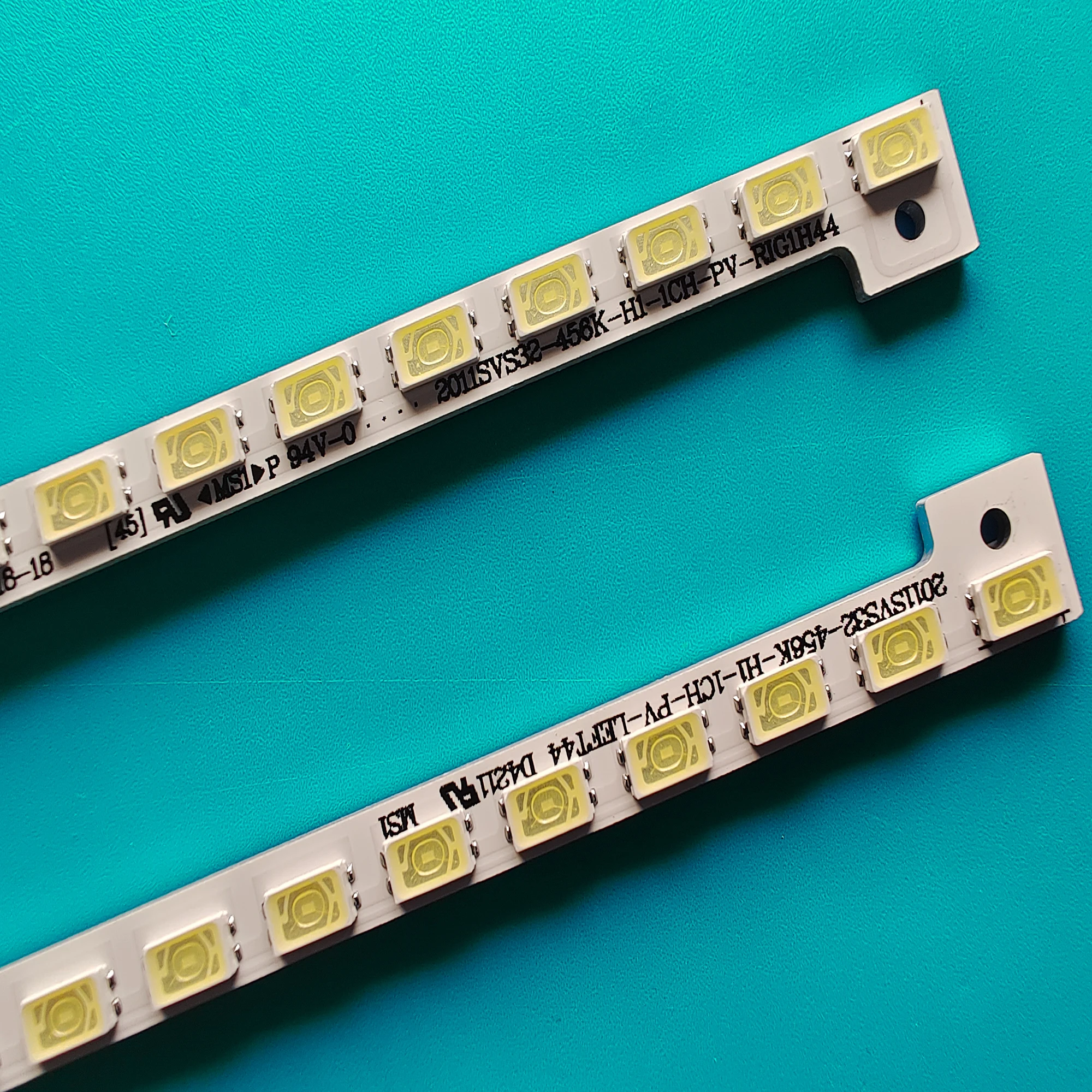 LED Backlight Strips For UE32D5000PW UE32D5500RW UE32D5520RW UE32D6100SW UE32D6510WS UE32D6530W 2011SVS32_456K_H1_1CH_PV_LEFT44