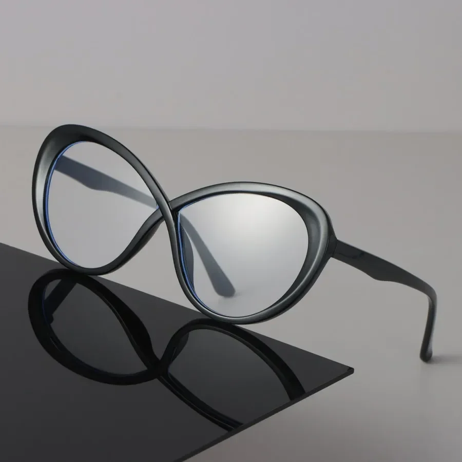 

Minimalist Luxury Transparent Glasses Cool Round Frame Eyeglass Women Men Cool Clear Lens Frame Glasses Oculos
