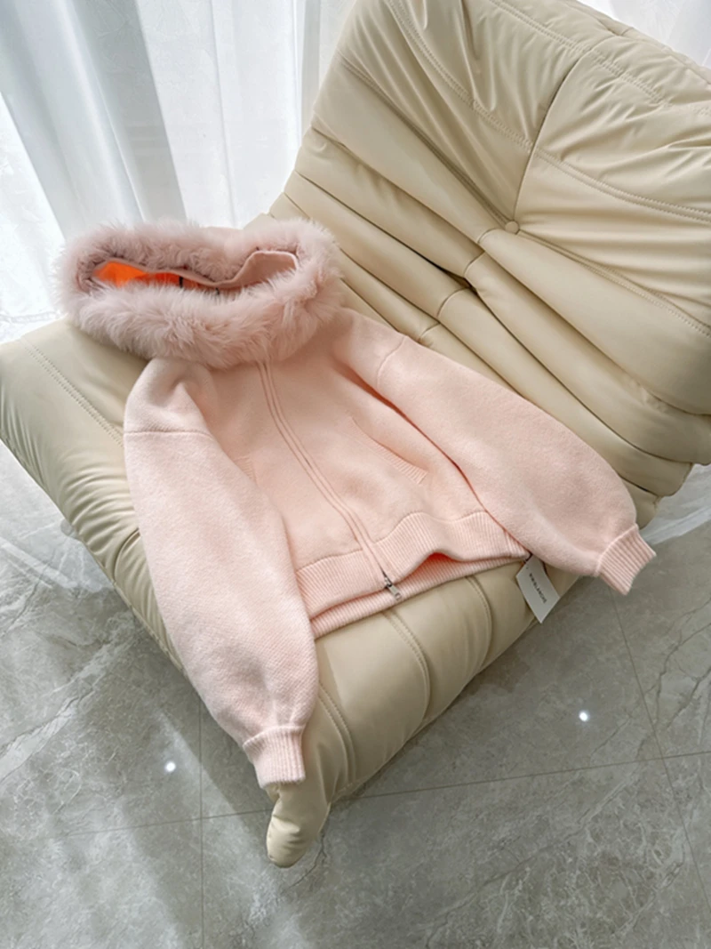 

Мягкий уютный вязаный кардиган с меховым капюшоном, розовый, теплый, осенне-зимний, свободного кроя, из смесового хлопка, женский...