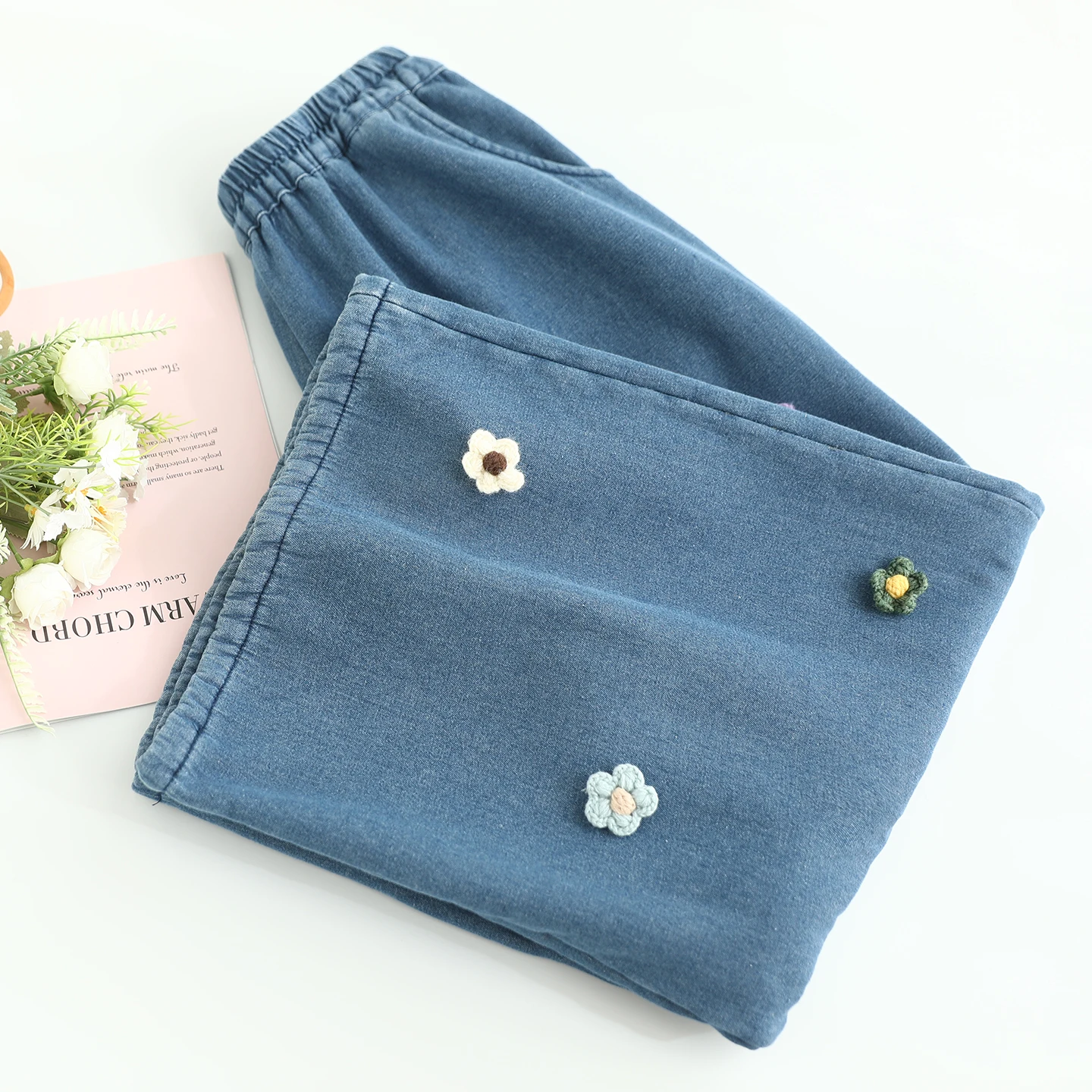 Japanese Sweet Mori Girl Flower Appliques Denim Wide Leg Pants Women Autumn Winter Fleece Thicken Casual Loose Straight Jeans
