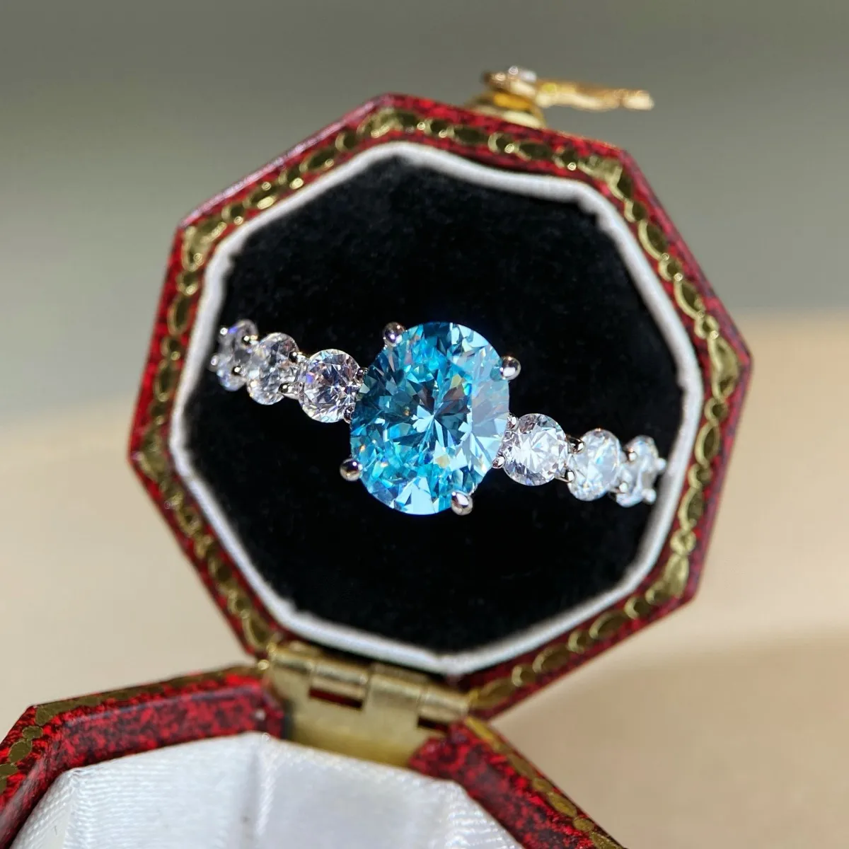 PT950 platinum  women's ring, aquamarine sky blue pigeon egg ring, diamond ring, versatile and simple, cross,border best
