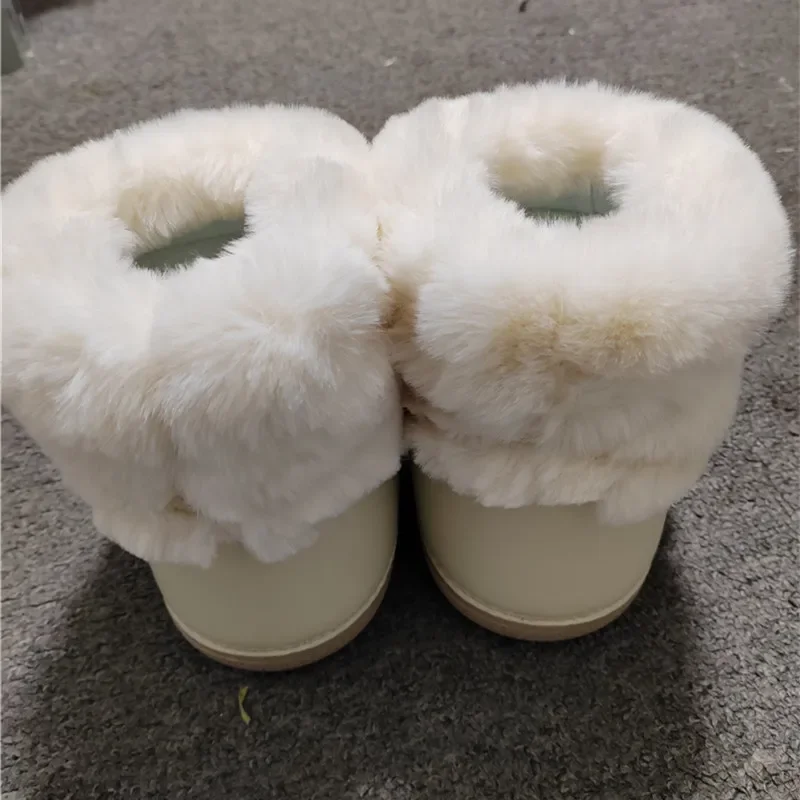 Botas femininas de pele de coelho falso, botas curtas de neve, plataforma com cordões, botas de esqui de algodão impermeáveis, casual, inverno, 2024