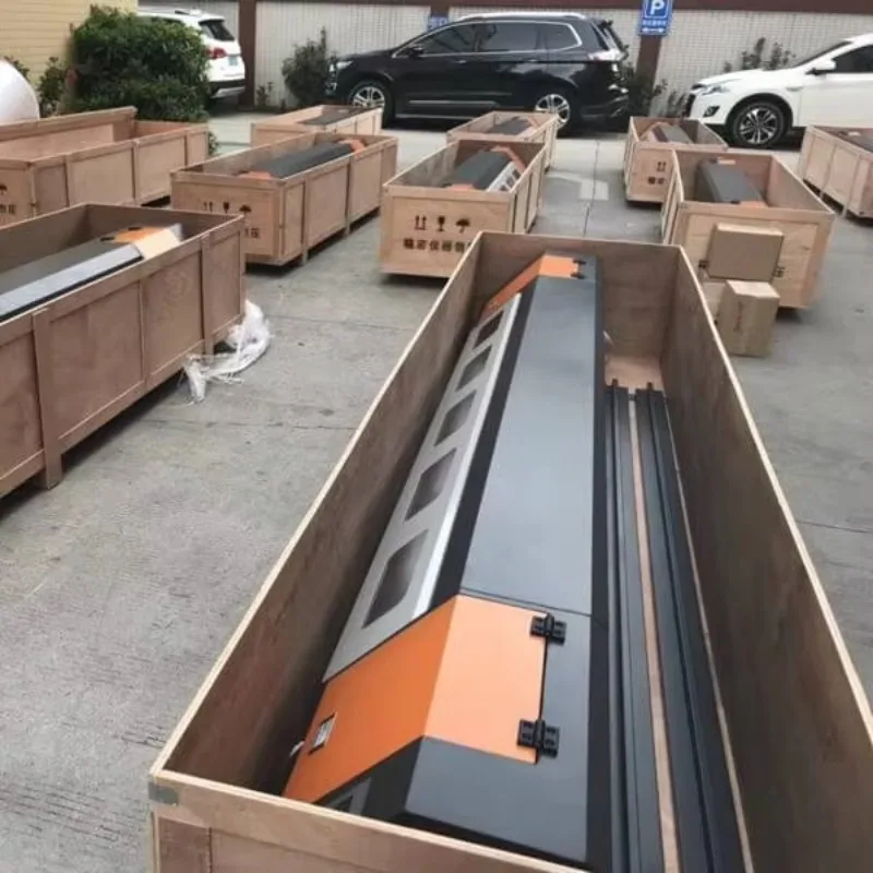 1.6 3200 Eco Solvent Inkjet Printer Small Eco Solvent Printer