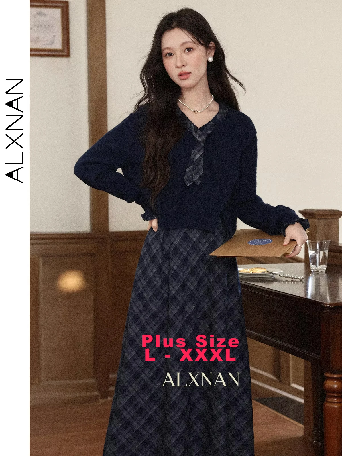 

ALXNAN Plus Size Navy Blue Sweater Women V-neck Plaid Tie Loose-fit Short Pullover 2025 Autumn Long Sleeve Knitted Tops D13070SY
