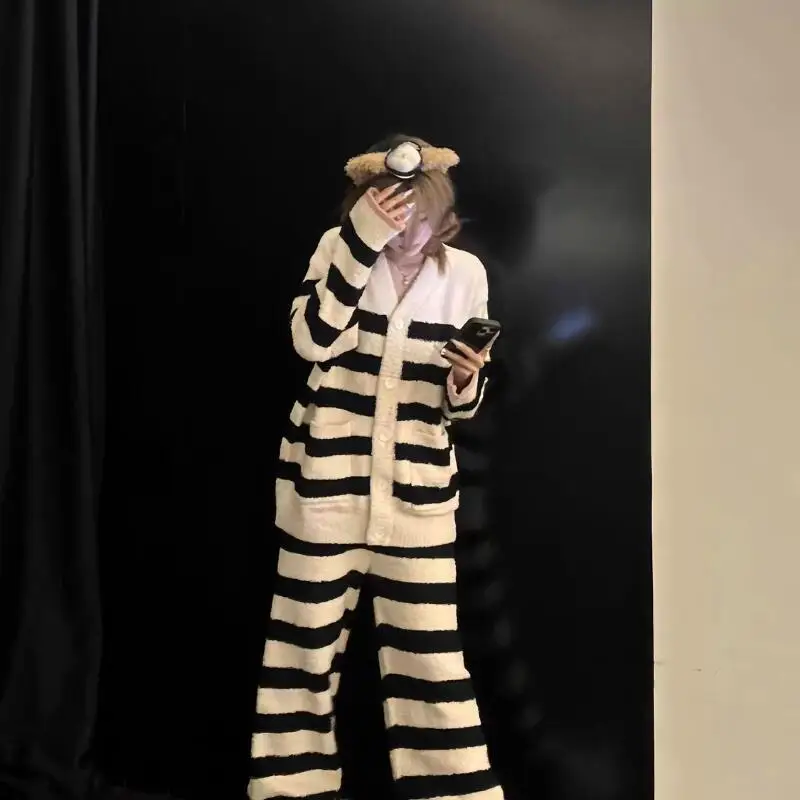 

Women's Clothing Stripe Long Sleeves Pajama Set Autumn and Winter New V-Neck Cardigan Pants Homewear Suit Fashion Keep Warm