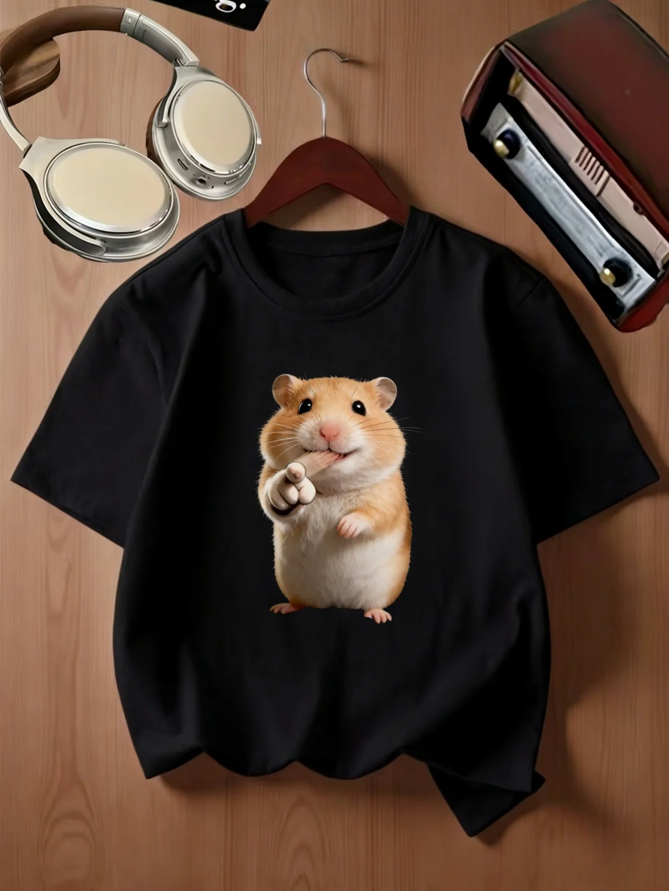 Cute Golden Hamster Pointing Forward Cartoon Graphic Kids T Shirt Boys Girls Family Matching Summer Crew Neck Casual Tee