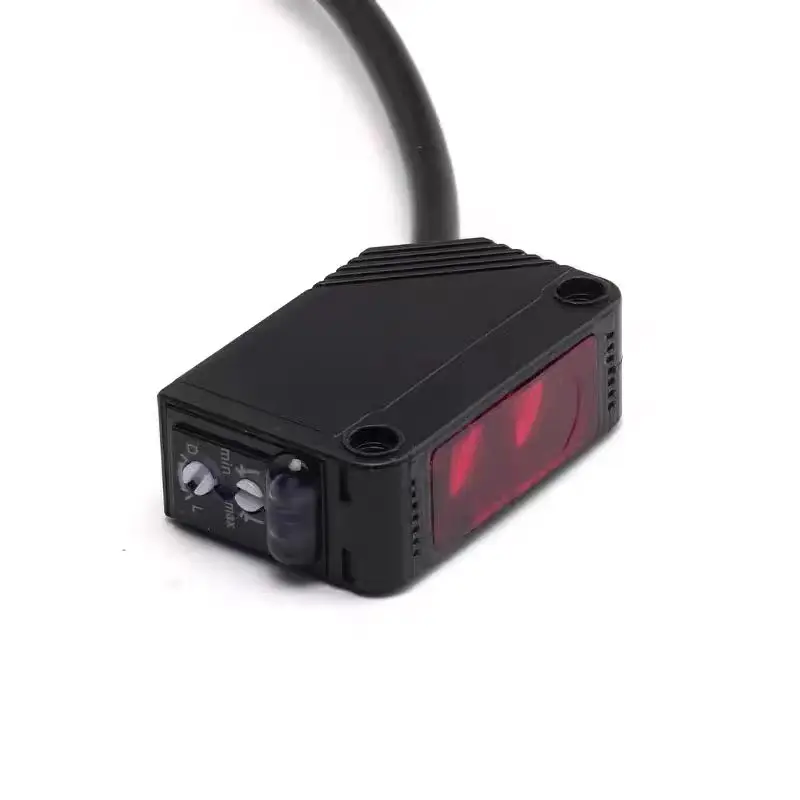 New Fully Reflective Shotoelectric Switch  E3Z-D61 E3Z-D62  E3Z-D81 E3Z-D82 E3Z-R81 E3Z-T62 E3Z- Bidirectional PNP