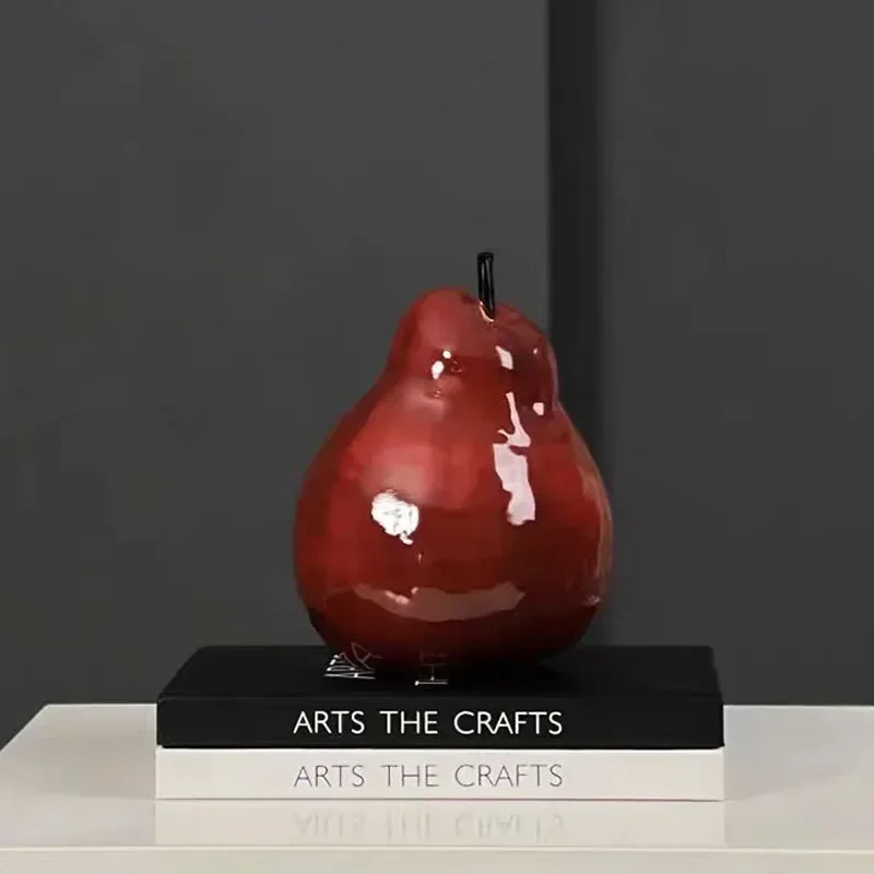 2026 Unique Golden Pear Resin Handicraft Simulated Fruit Sculpture Abstract Pear Decorative Figurines Home Decoration Accessorie