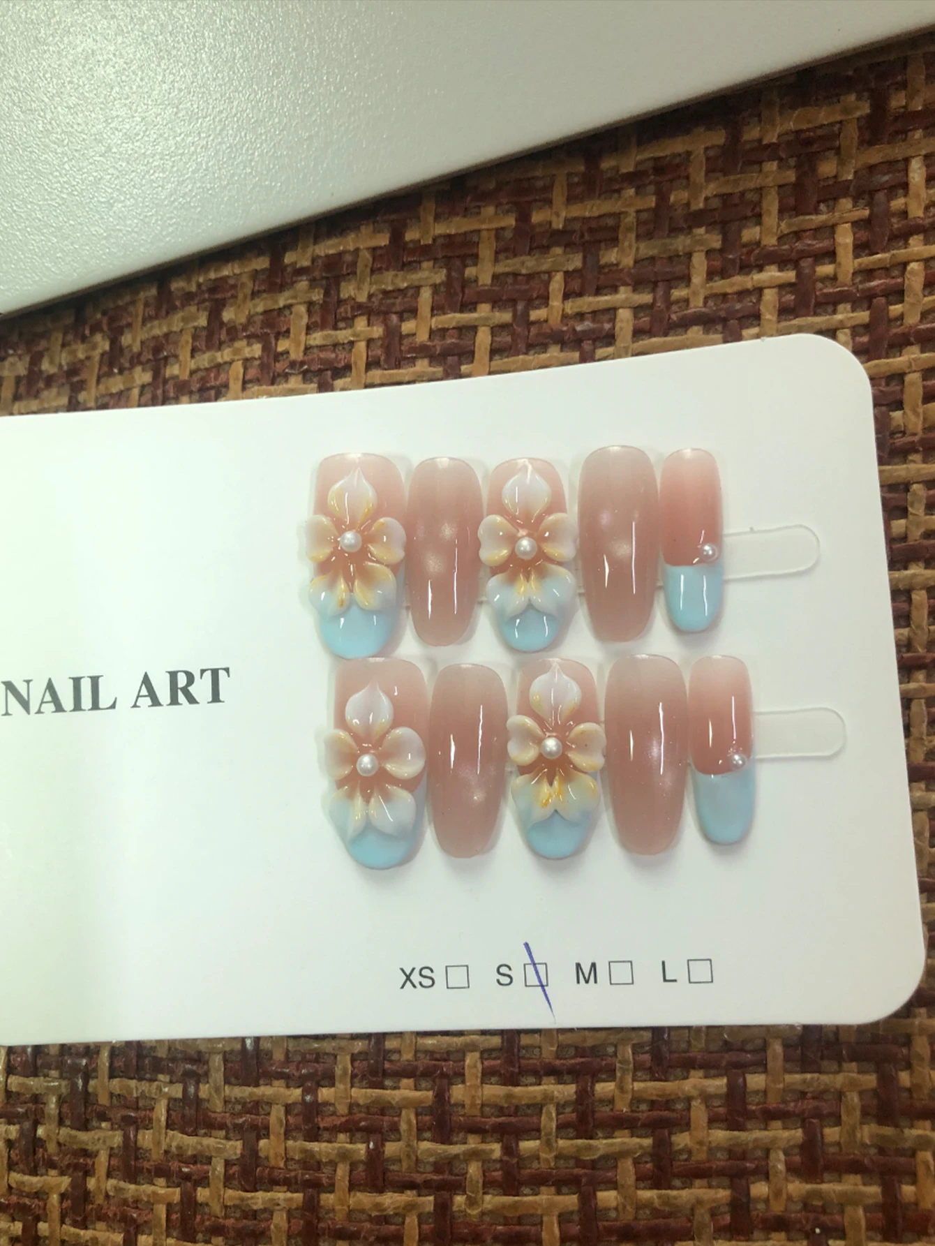 20 handmade pressed in fake nails, medium oval nude pink wearable nails, petal and pearl blue French style, suitable for women a