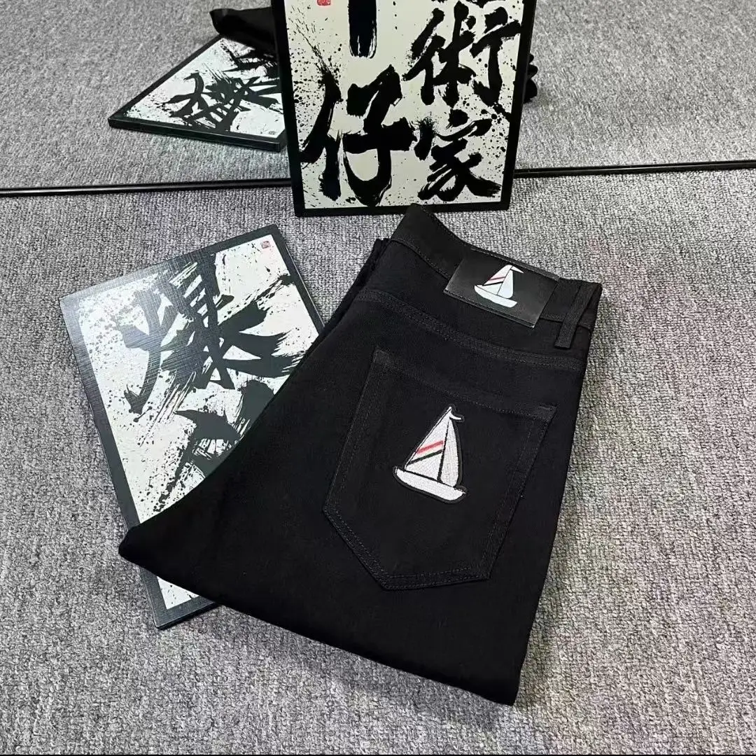 

Мужские джинсы прямого кроя с вышивкой «парусник», повседневные, облегающие, длинные брюки из комфортного эластичного хлопкового денима