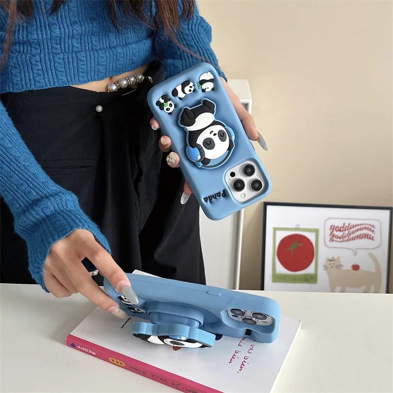 Coque de téléphone avec support télescopique en Silicone souple, casque de dessin animé Panda, étui de protection antichoc pour iPhone 15 14 16 13 12 Pro Max