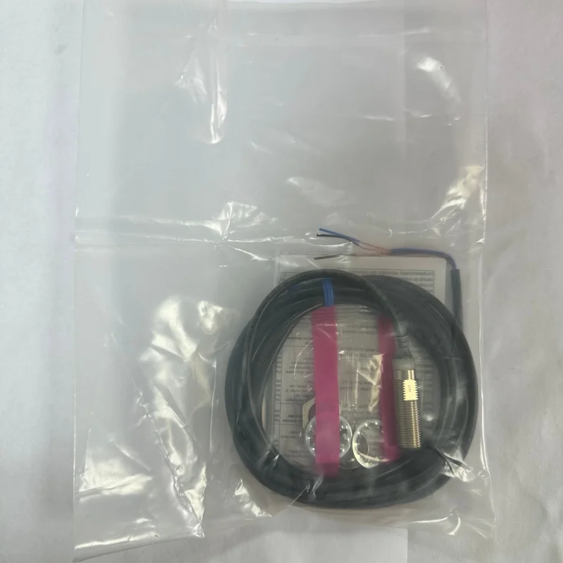 E2E-X9B1DL12-M1 E2E-X9B1T12 2M 100% nuevo sensor de interruptor de proximidad original