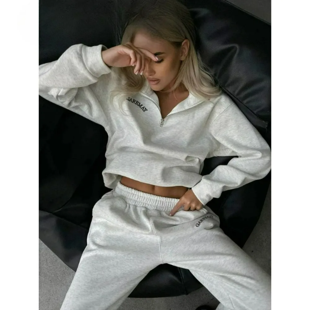 

Women's Autumn Zipper Sandal, Large Size White Cotton Casual Two-Piece Set, Classic Women's Sports Pants