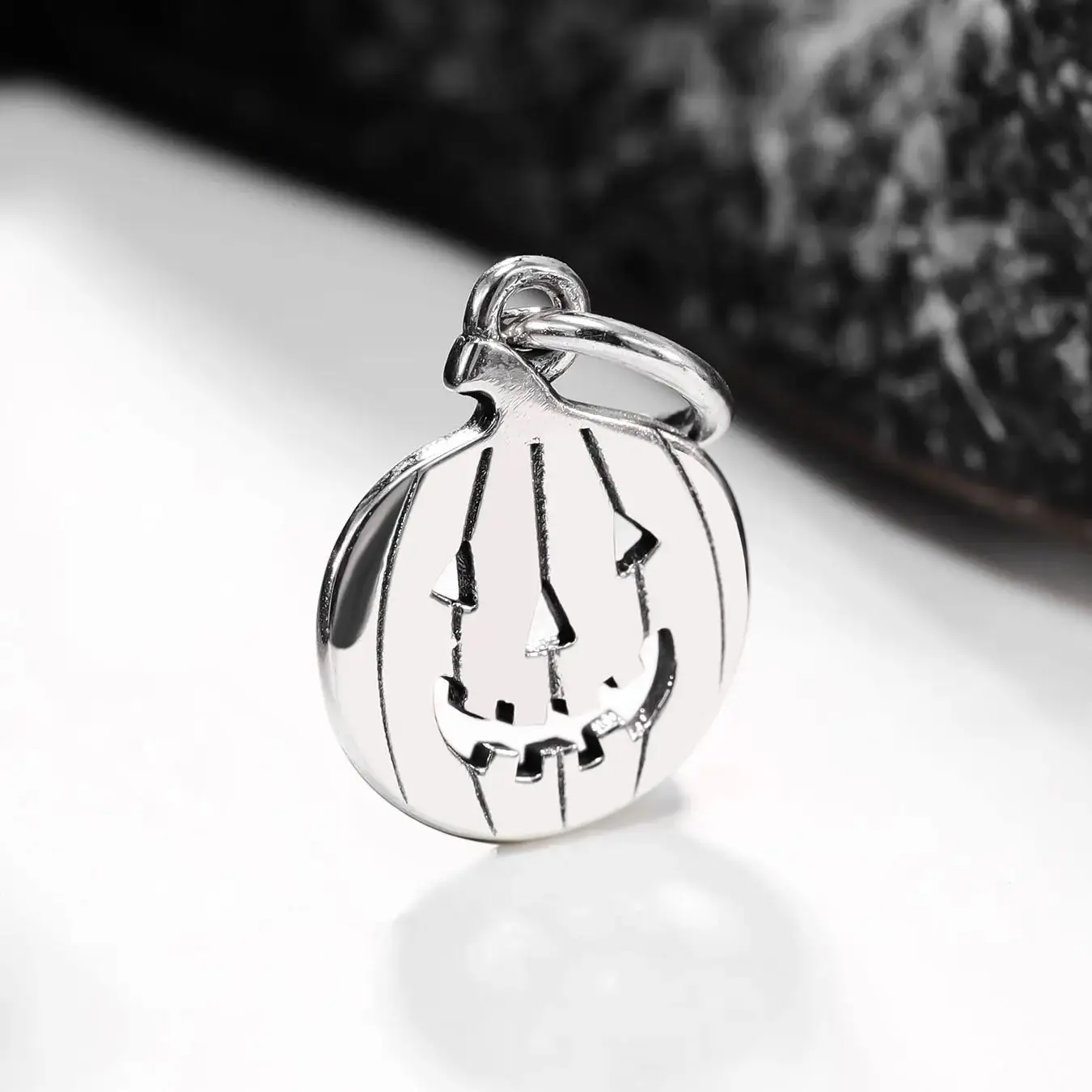 

DJ062 genuine 925 sterling silver exquisite fashion DIY silver jewelry Halloween pumpkin pendant