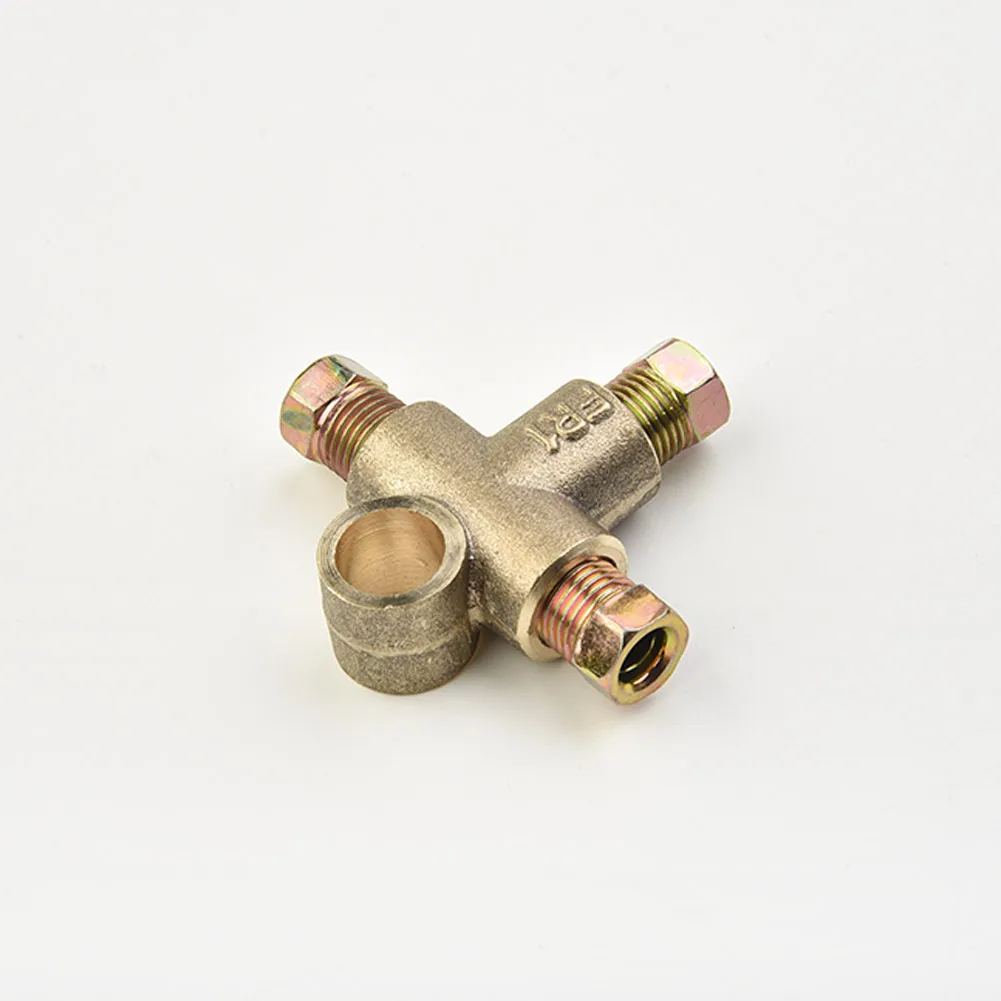 1Pcs Copper 3 Way T Piece Brake Pipe Connector With 3 X M10 Male Short Nut For Car Brake Hoses Car Accessories