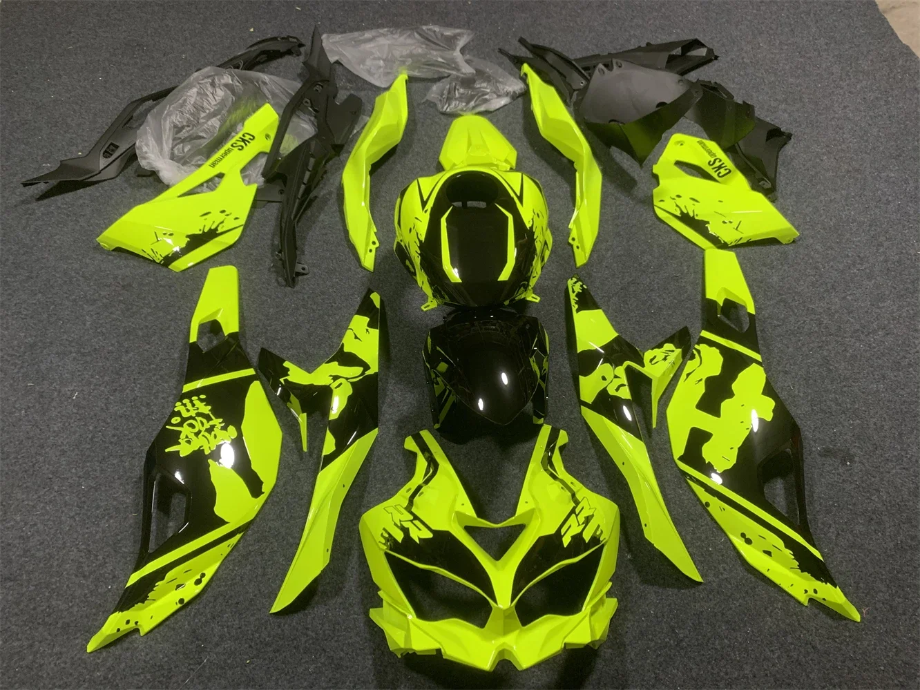 Motorcycle fairing fits ZX-25R 2020 2021 2022 2023 2024 year ZX-4R-4RR 20-24 Fairing Black Yellow motorcycle housing