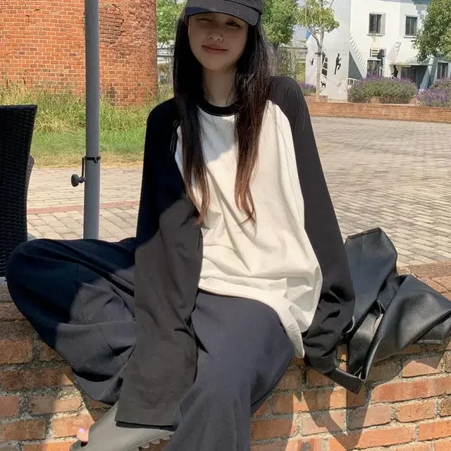 Harajuku Koszulki z długim rękawem O-Neck Wiosna Jesień Czarny Biały Patchwork Tees Kobiety Casual Oversized T Shirt Y2k Tops Streetwear