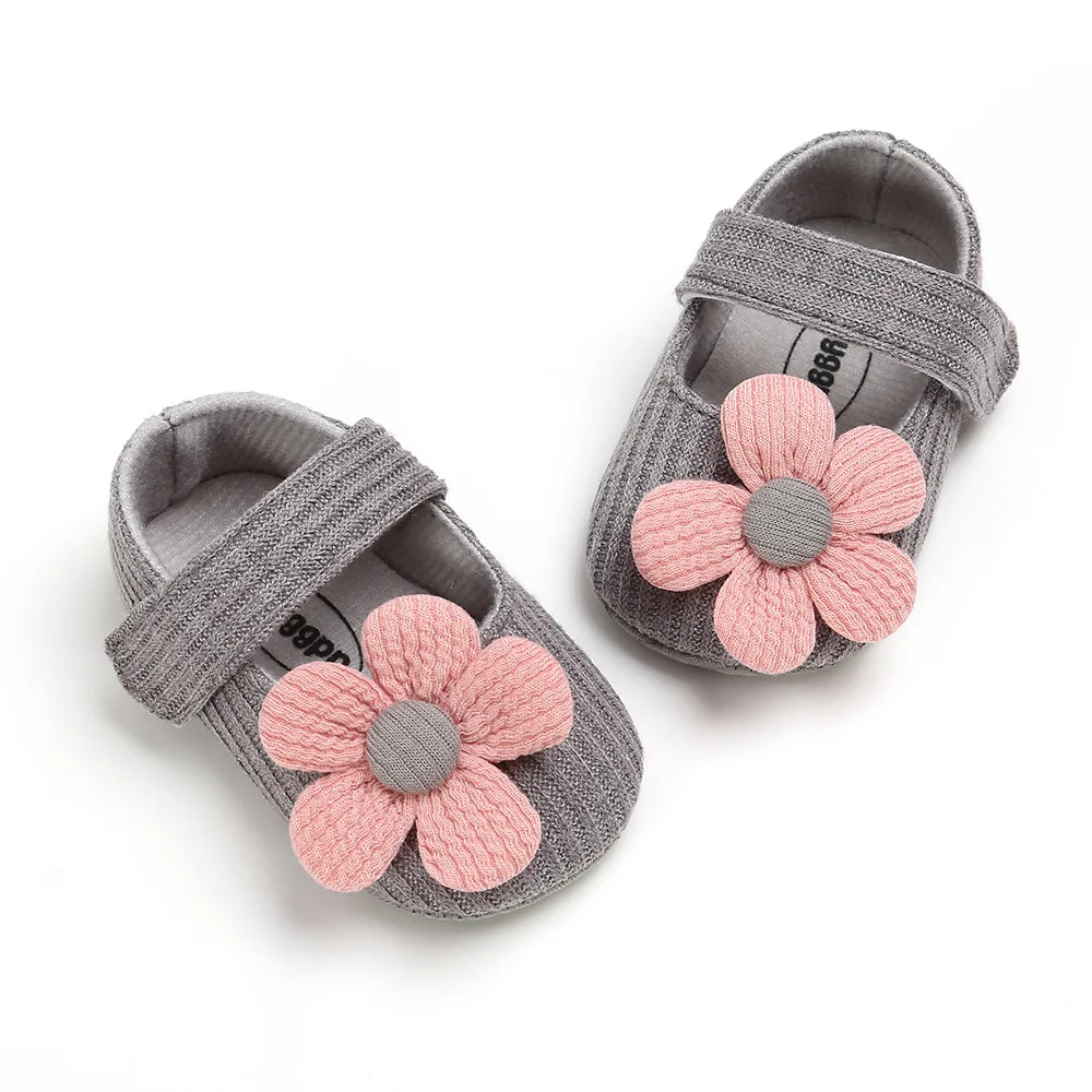 Sapatos recém-nascidos, flores de fundo macio algodão antiderrapante, calçado infantil berço, verão