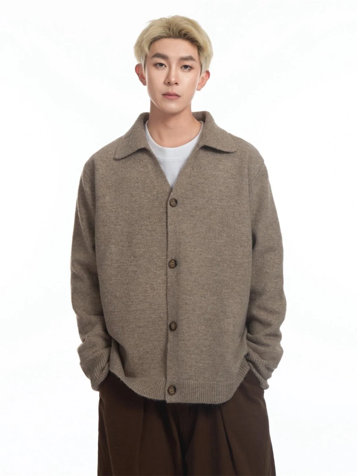 

Ретро-кардиган в японском стиле цвета хаки с отложным воротником, вязаный, мужской, свободный, повседневный, на пуговицах, верхняя одежда на все сезоны