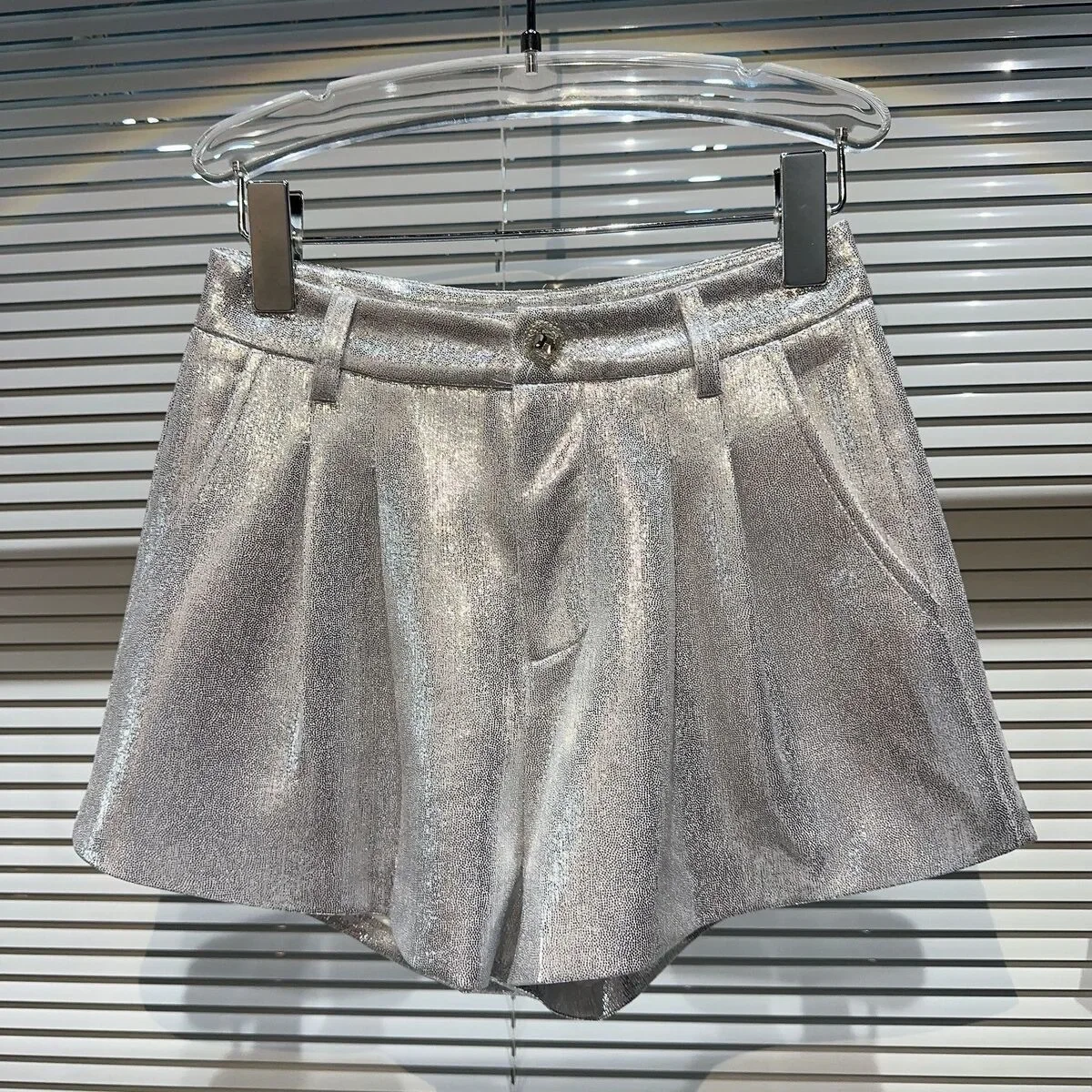 spring summer liquid metal bright face elastic waist shorts straight three-minute kids girls shorts Gold silver child teen short