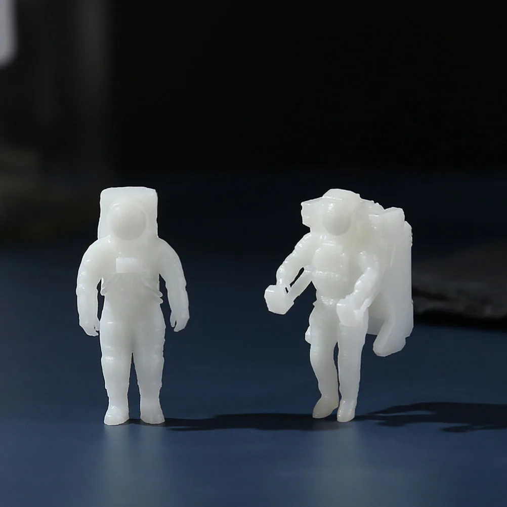 

8pcs Crystal Epoxy Astronaut 3D Micro-Landscape Ornament Diy Pendant Accessory White Random Style Durable Gift For Family